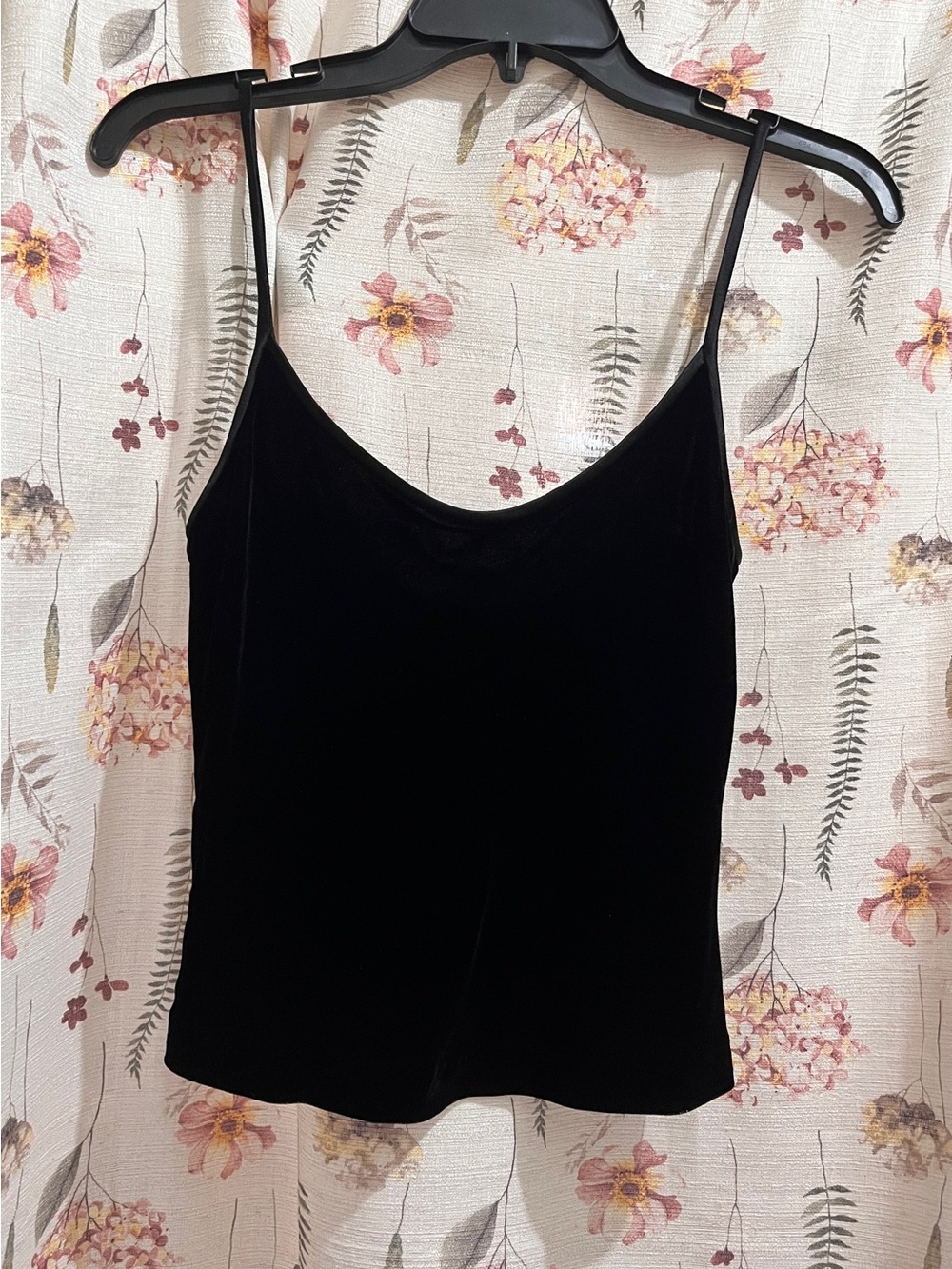 Kenar Black Velvet Spaghetti Strap Camisole